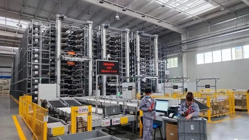 仓库重型货架：价格背后的考量因素**